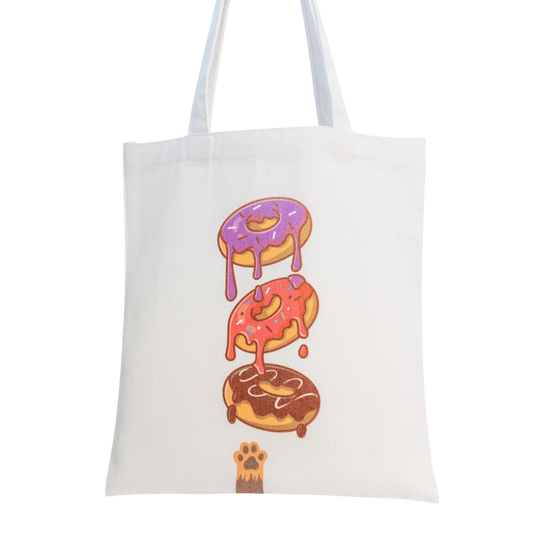 Tote maišelis iš priekio baltame fone